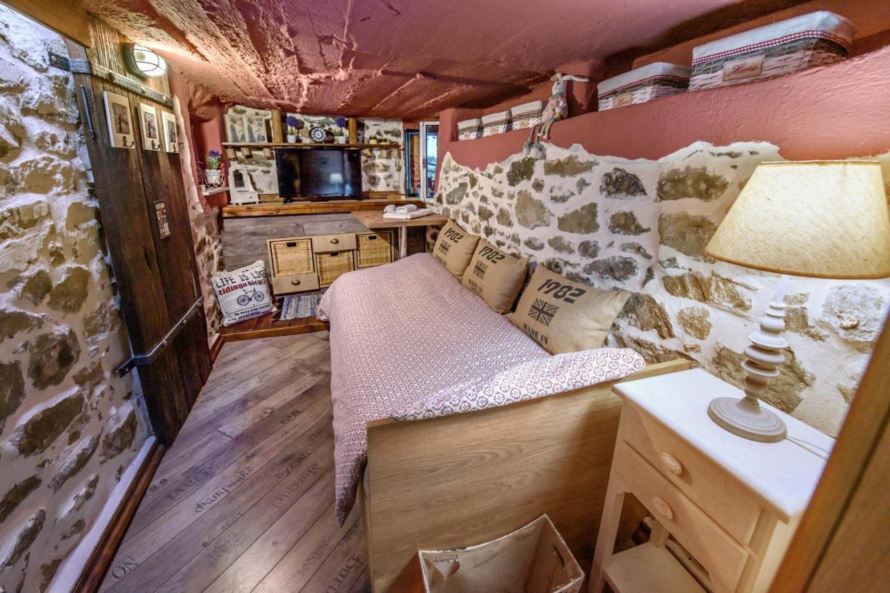 Traditional Guesthouse Трикала Экстерьер фото