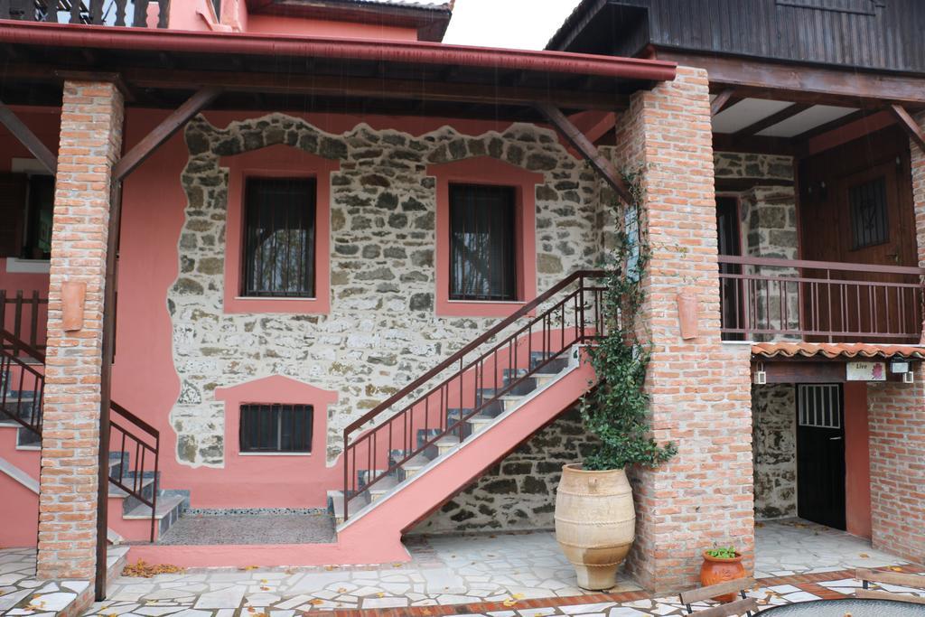 Traditional Guesthouse Трикала Экстерьер фото